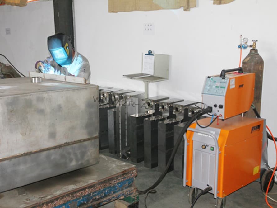 REHM雷姆焊機(jī)TIGER 210AC/DC電源缺相維修